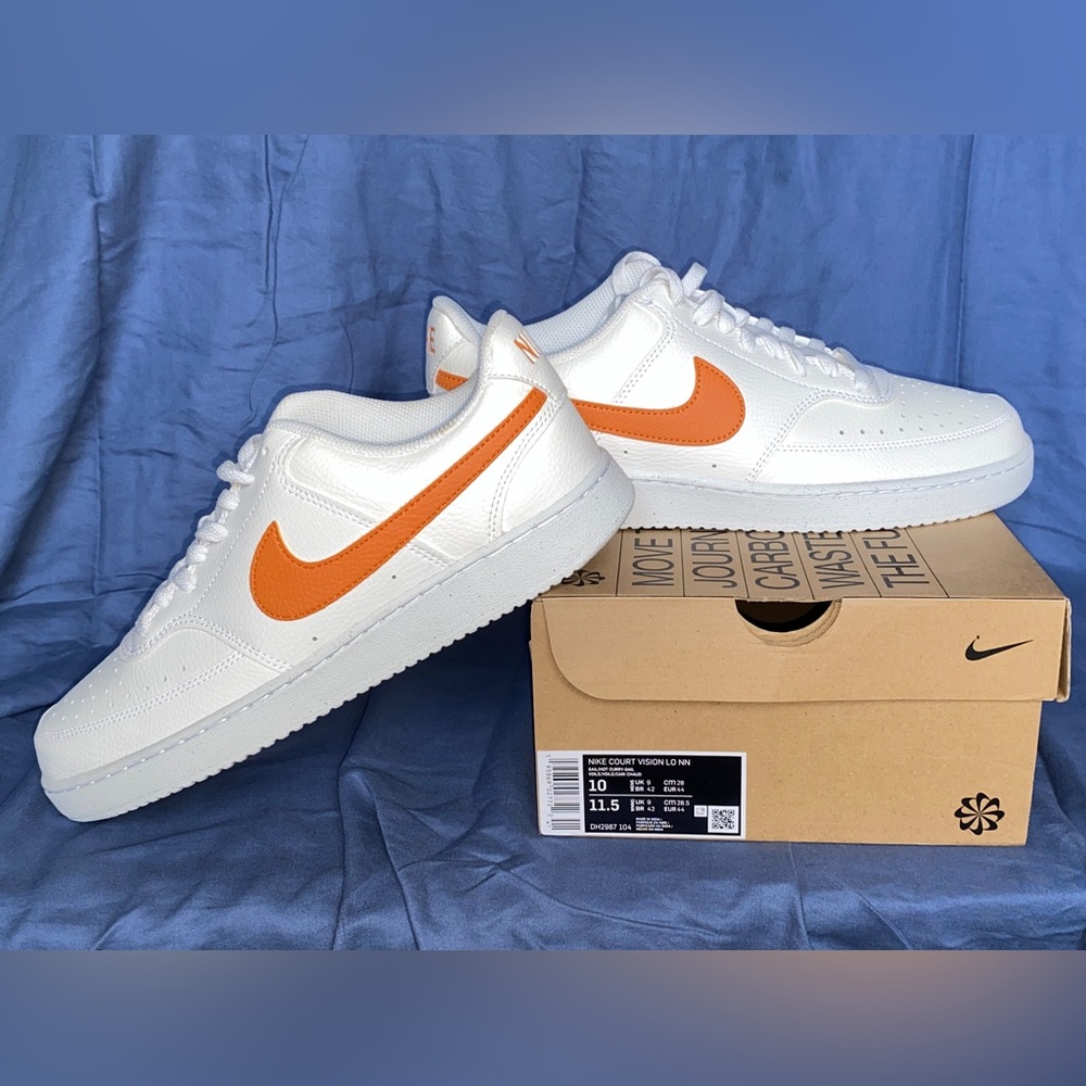 New in box Nike night court white/orange size:10men’s